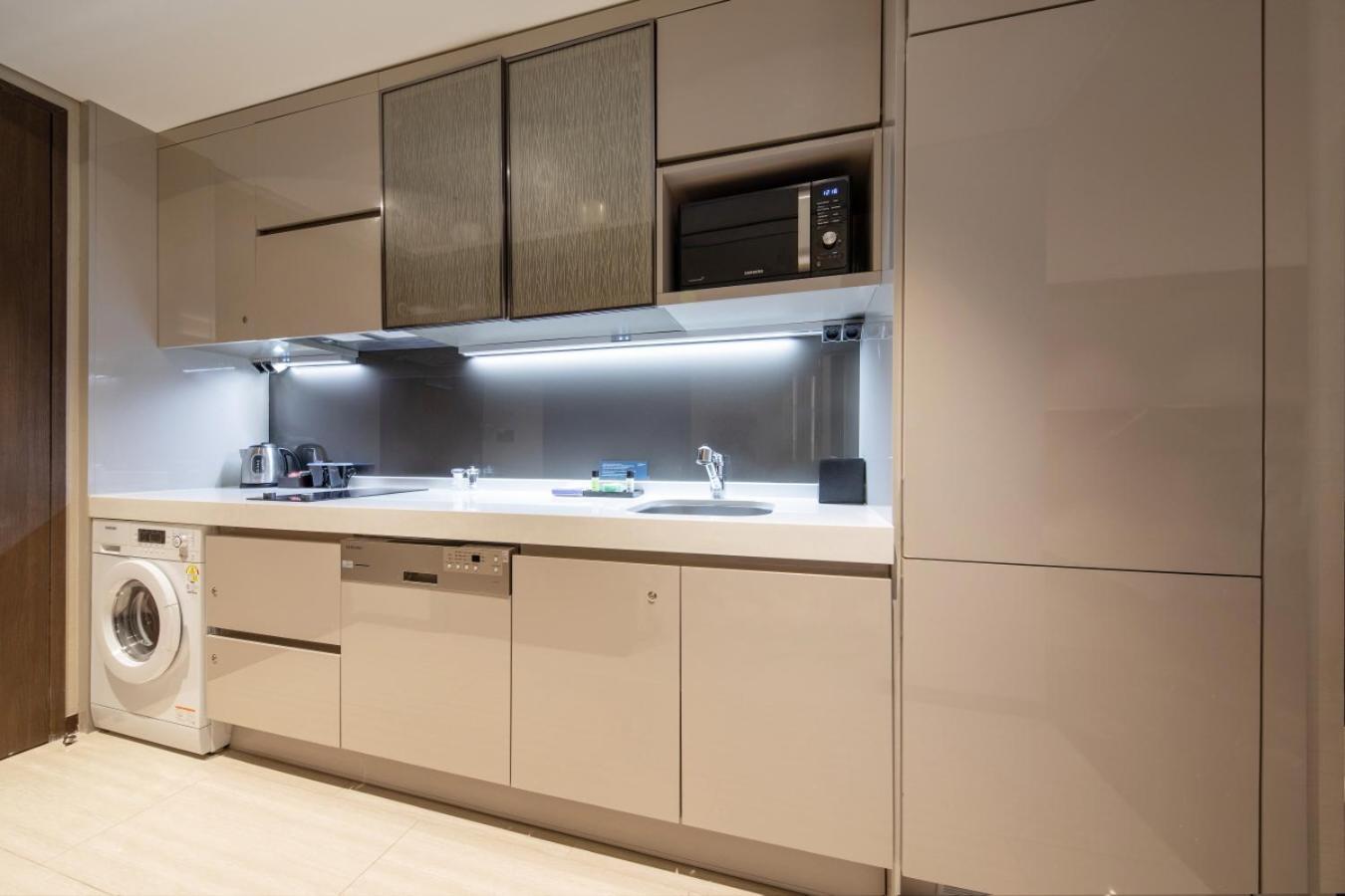 Апарт отель Oakwood Premier Инчон Номер фото